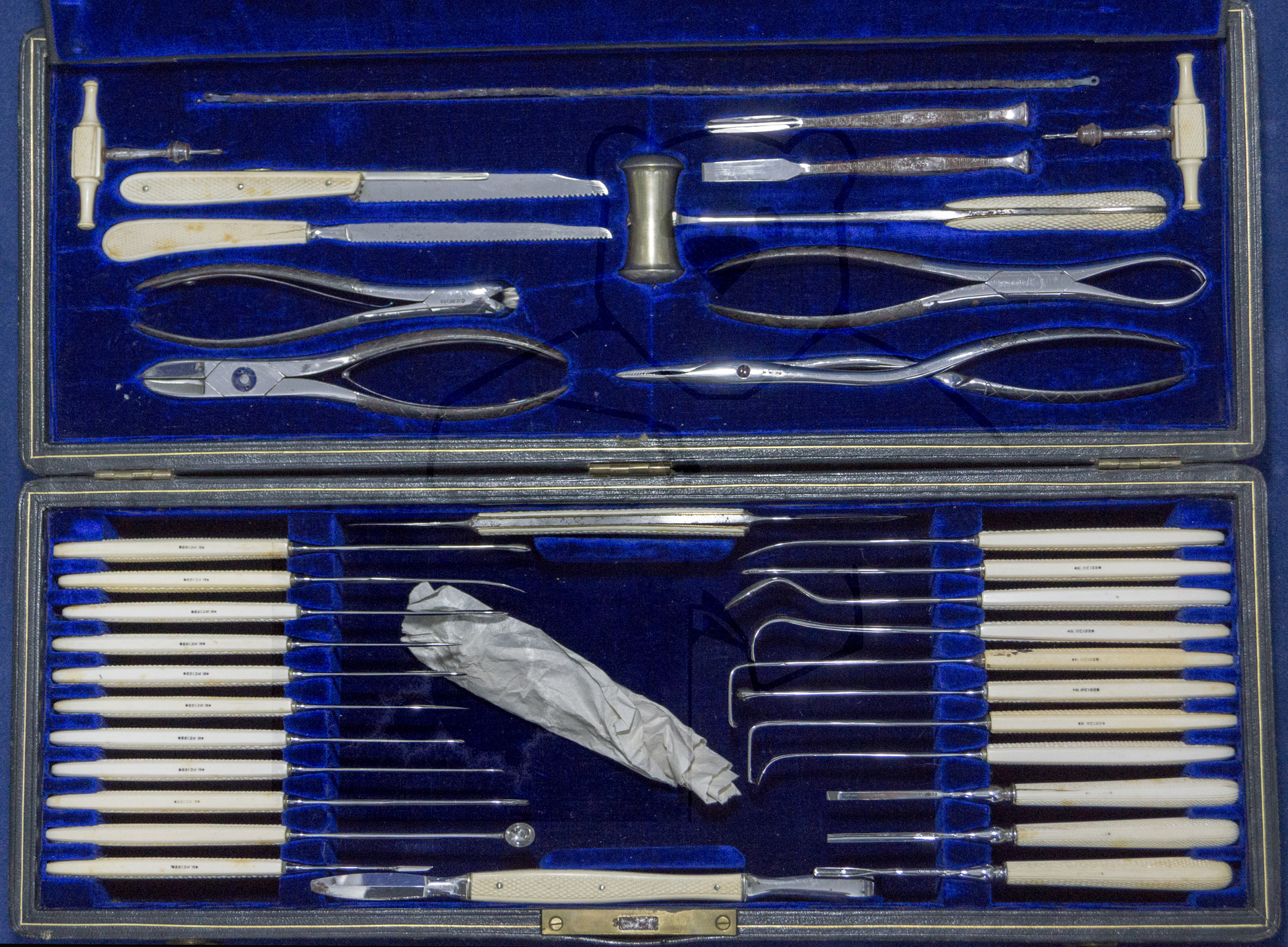 Instrumentenbox für allgemeine Operationen, ca. 1870'er Jahre
